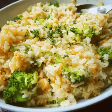 Easy Cheesy Rice and Broccoli