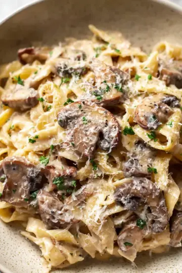 Creamy Mushroom Pasta