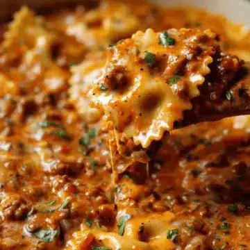 Creamy Lasagna Soup (1 pan 30 minute)
