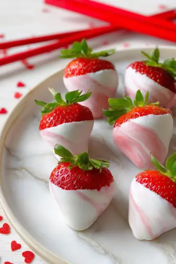 Marble Dipped Strawberries