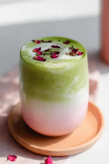 Rose Matcha Latte