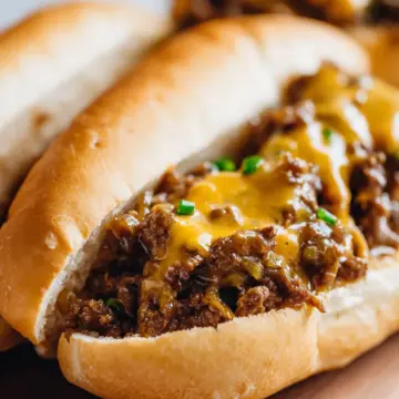 Cheesy Hot Beef Sandwich Recipe