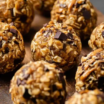 Peanut Butter Oat Balls